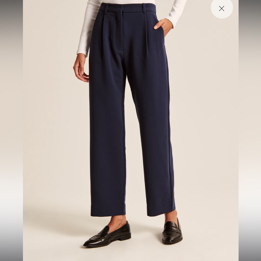Abercrombie Tailored Relaxed Straight Pant